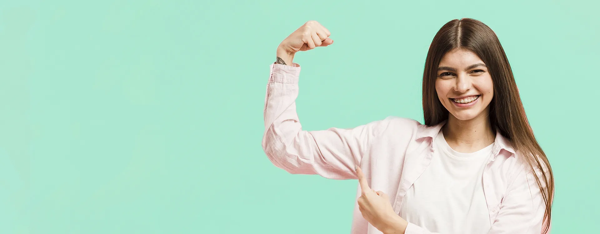 Mujeres participando en talleres de empoderamiento